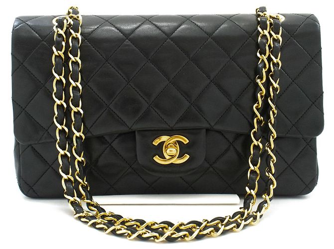 Chanel Classic Flap Lambskin Medium Noir