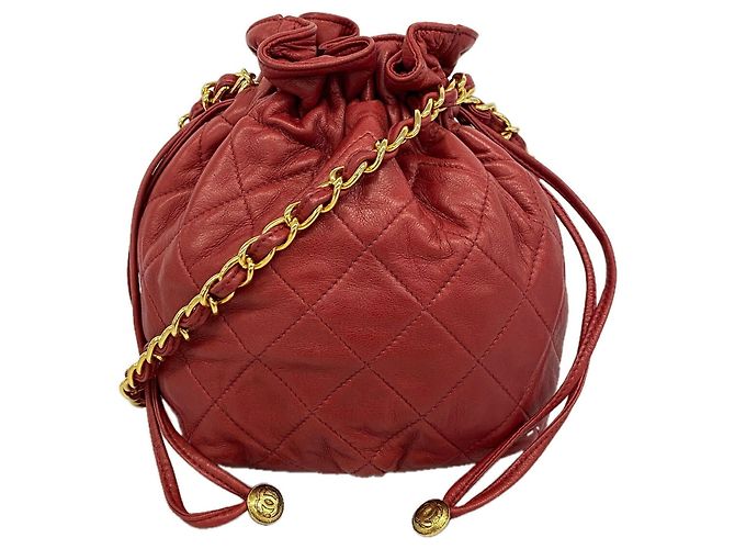 Bolsa de Ombro Chanel Matelassé com Corrente Vermelho