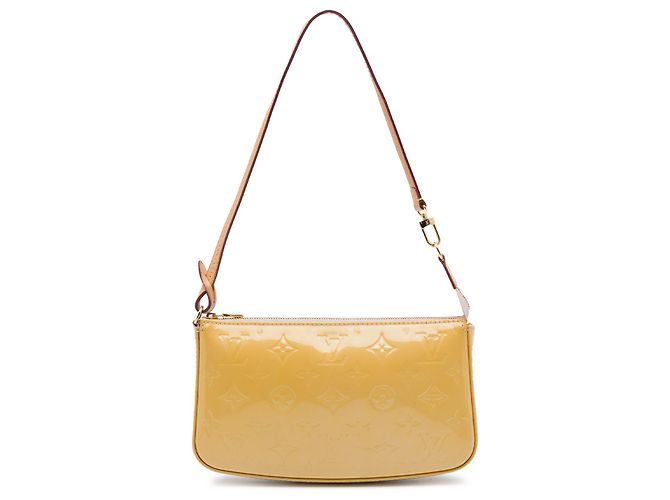 Louis Vuitton Beige Monogram Vernis Pochette Accessoires Bege