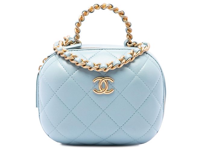 Chanel Blue Quilted Lambskin CC Bubble Vanity Case mit Kette Blau Hellblau