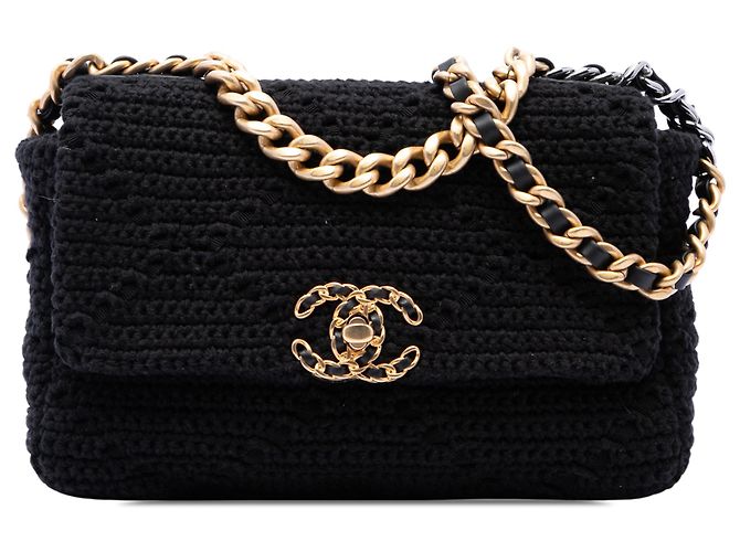 Chanel Black Medium Crochet 19 Flap Negro