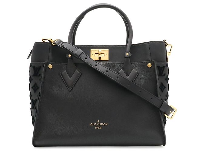 Louis Vuitton Monogram Tuftage On My Side MM Handtasche Schwarz