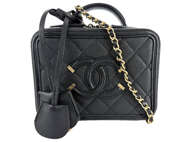 Bolso Vanity Chanel Matelassé Negro