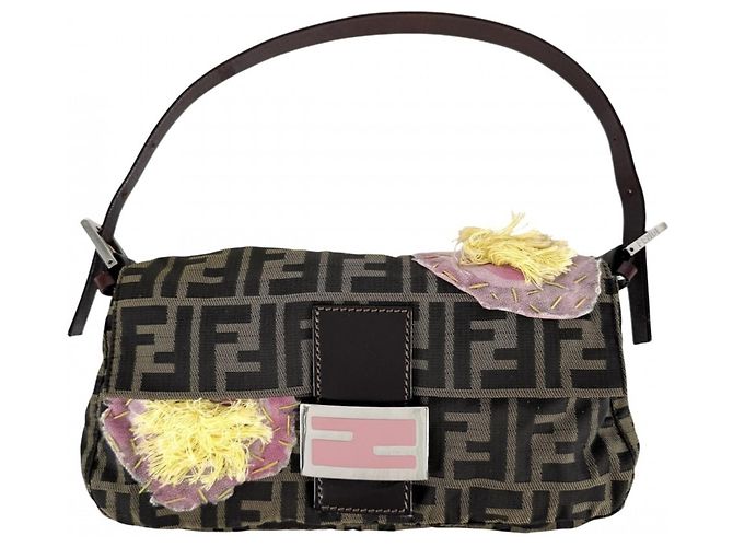 Fendi Mamma Bucket Handtasche Braun Pink