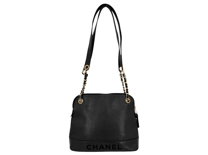 Sac à main Chanel en cuir de veau grainé noir