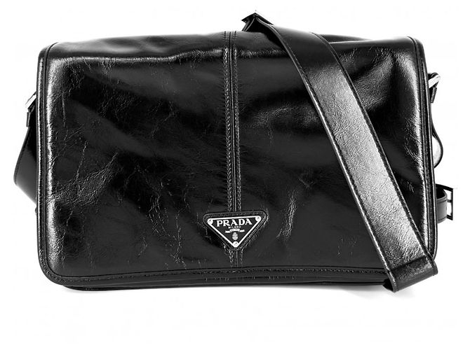 Borsa a tracolla Prada in pelle nera Nero