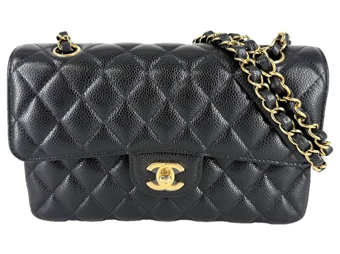 Borsa a tracolla Chanel Matelassé 23 Nero