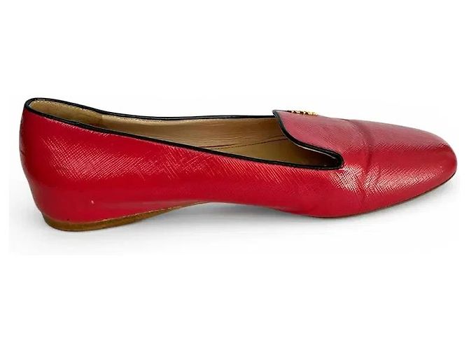 Prada Mocasines de cuero rosa