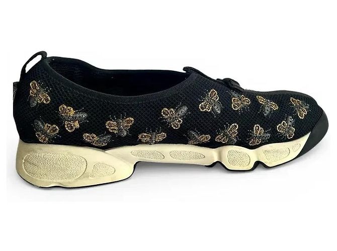Dior Schwarze Canvas-Sneaker mit gestickten Schmetterlingen