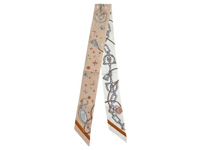 Hermès Sciarpa a nastro in seta beige e bianca Hermes Bianco