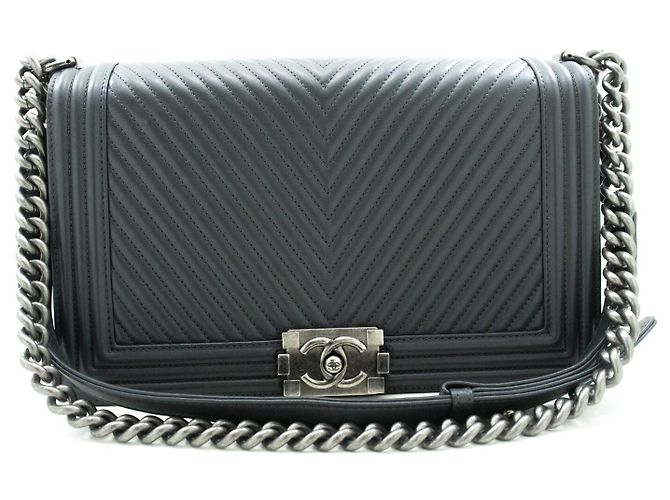Le Boy Chanel Boy Flap Chevron Calfskin New Medium Marrom