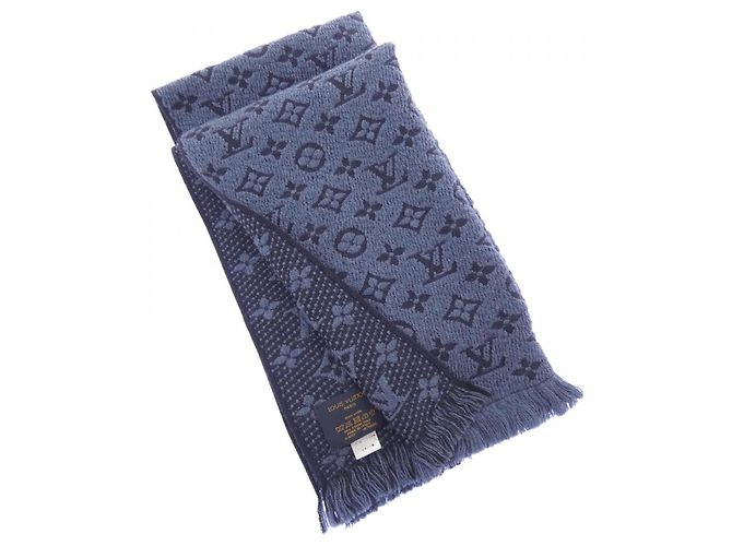 Louis Vuitton Monogram Classic Stola Blau