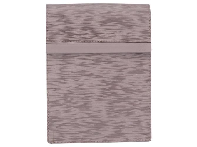 Louis Vuitton Ramatuelle Epi Leather Violet
