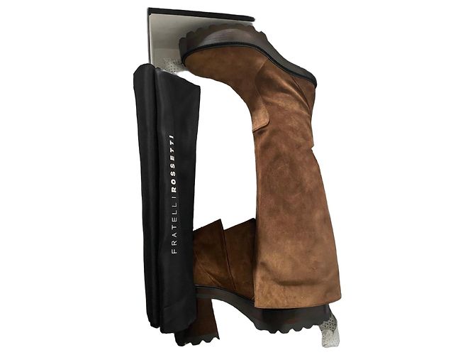Autre Marque Brown suede high boots