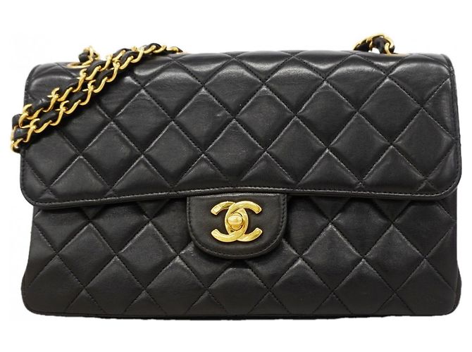 Borsa a tracolla Chanel Matelassé Nero