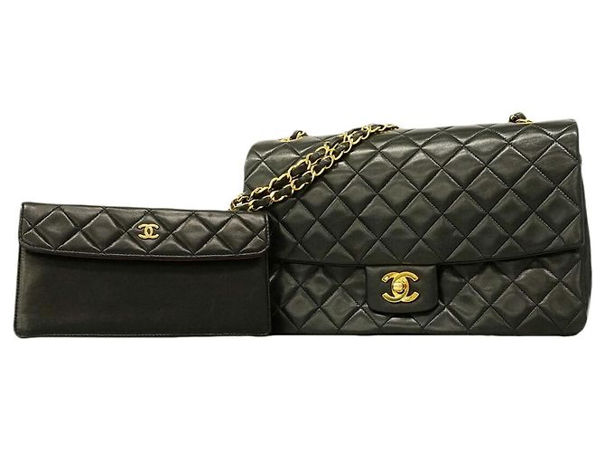Bolso de hombro Chanel Matelassé Negro
