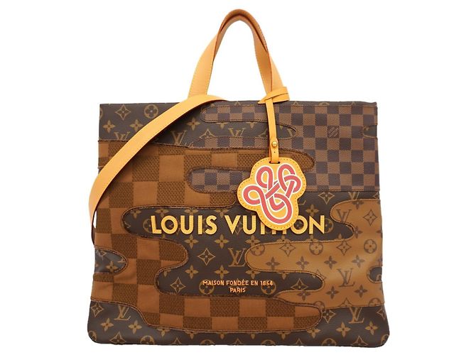 Louis Vuitton Monogram Landscape Shopper Tote MM Marrone