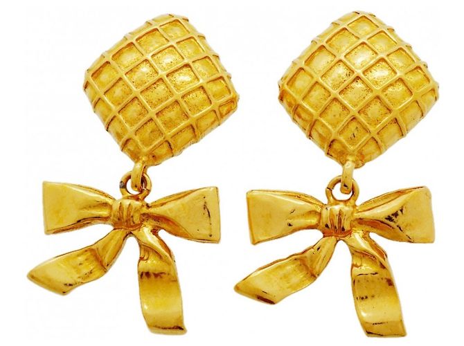 Orecchini a clip Chanel placcati oro D'oro