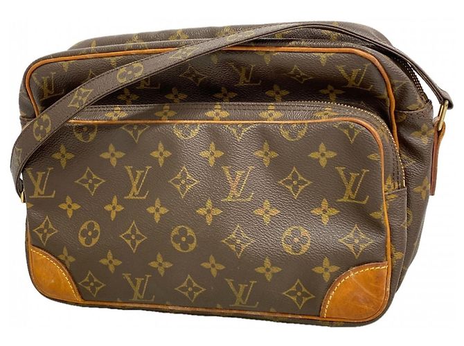 Louis Vuitton Monogram Nile Schultertasche Braun