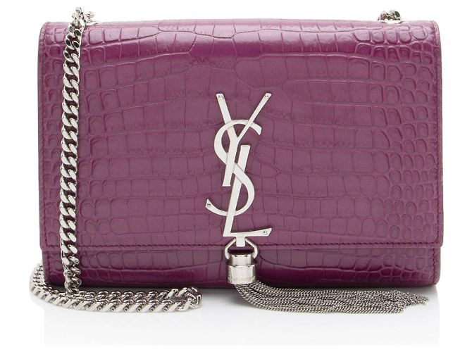 Bolsa de Ombro Small Kate Tassel em couro com relevo de crocodilo e monograma Saint Laurent Roxo