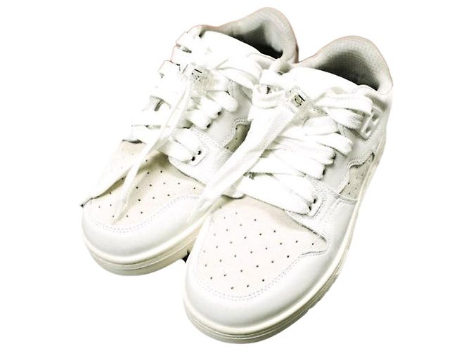 Acne Studios 08STHLM LOW Sneaker aus Kalbsleder Weiß Aus weiß