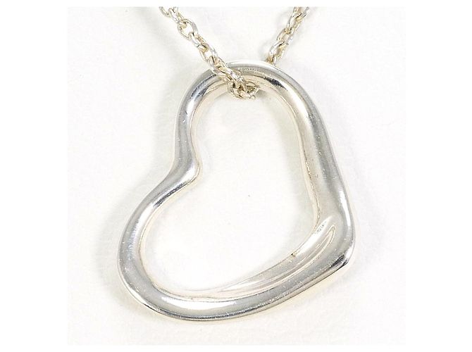 Tiffany & Co Collar Tiffany Open Heart de plata