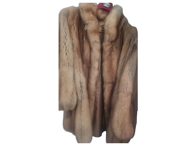 Fendi Mink Fur Coat with Logo Lining Light brown