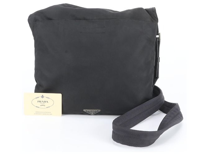 Borsa a tracolla Prada in nylon Tessuto Nero