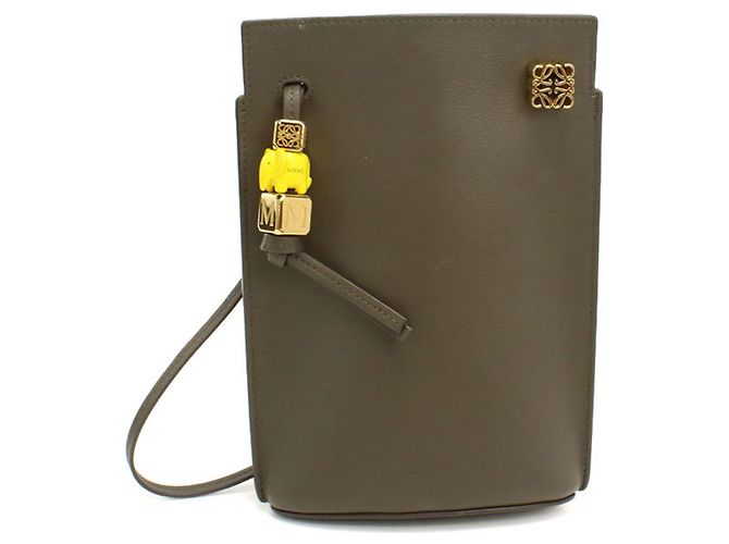 Borsa a tracolla Loewe in vitello kaki Cachi