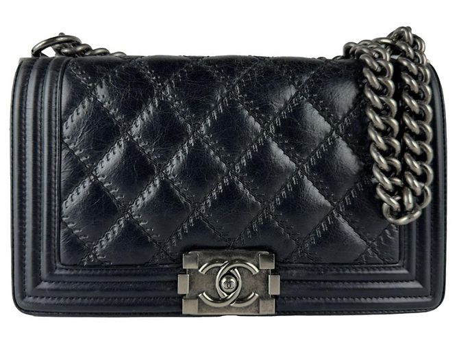 Le Boy Bolsa de Ombro Chanel Boy Preto