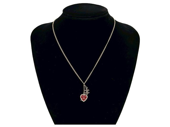 Collana Chanel Coco Mark Heart D'oro