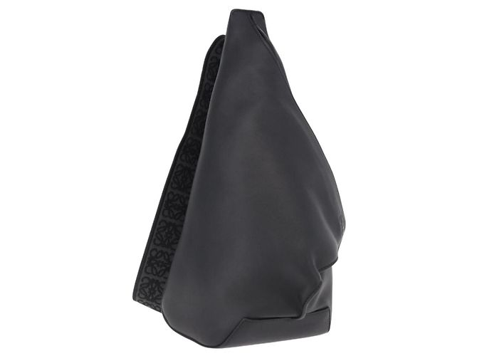 LOEWE Anton Sling Schultertasche Leder Schwarz Silber