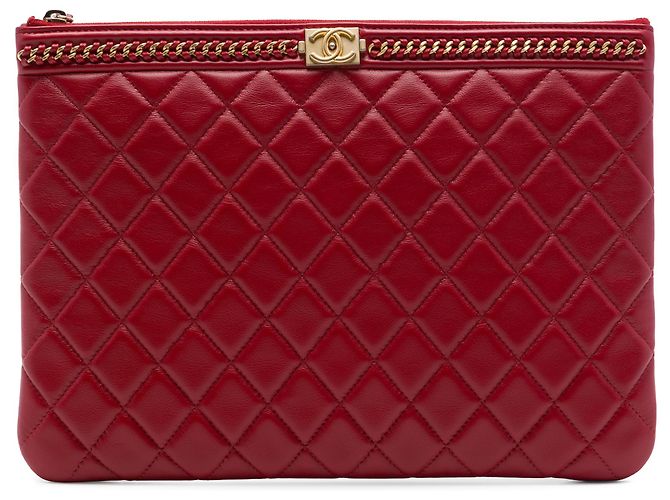 Chanel Boy O Case Clutch aus gestepptem Lammleder in Rot, Medium mit Kette Bordeaux