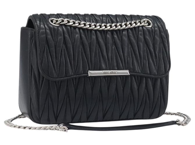 Bolsa de Ombro Miu Miu Matelassé com Corrente em Couro Preto e Prata Auth 199113A