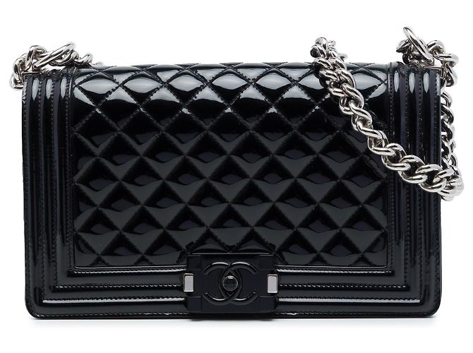 Borsa a tracolla Chanel Boy Flap in vernice matelassé nera, dimensione Old Medium Nero