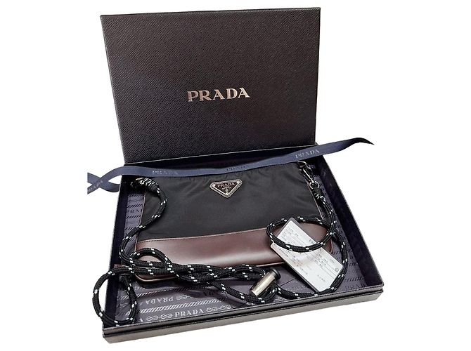 Prada Schultertasche aus Synthetik Mehrfarben
