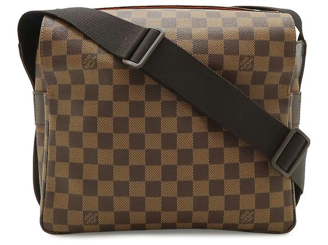 Bolsa Tiracolo Louis Vuitton Naviglio Marrom