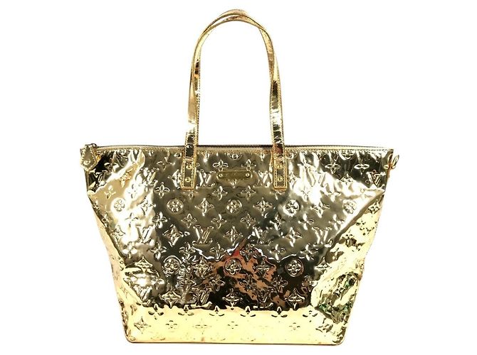 Borsa Louis Vuitton Monogram Miroir Bellevue GM D'oro