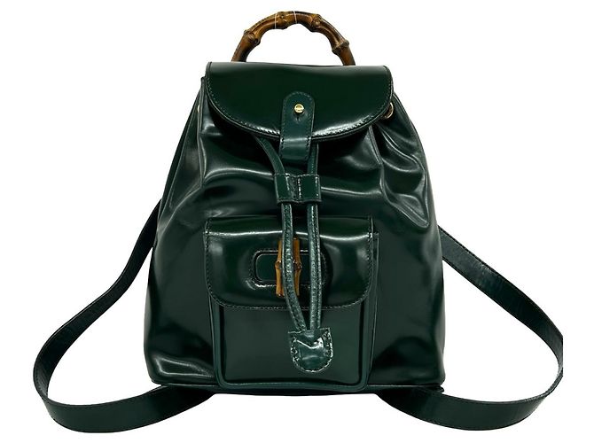 Bamboo Mini mochila GUCCI de piel charol verde con bambú