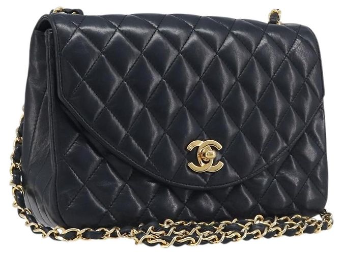 Borsa a tracolla CHANEL Chain Matelasse in pelle d'agnello nera e oro CC Auth yk20836SAM Nero D'oro