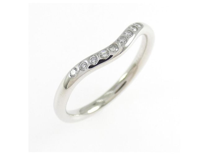Tiffany & Co. Curved 9P Platin-Bandring
