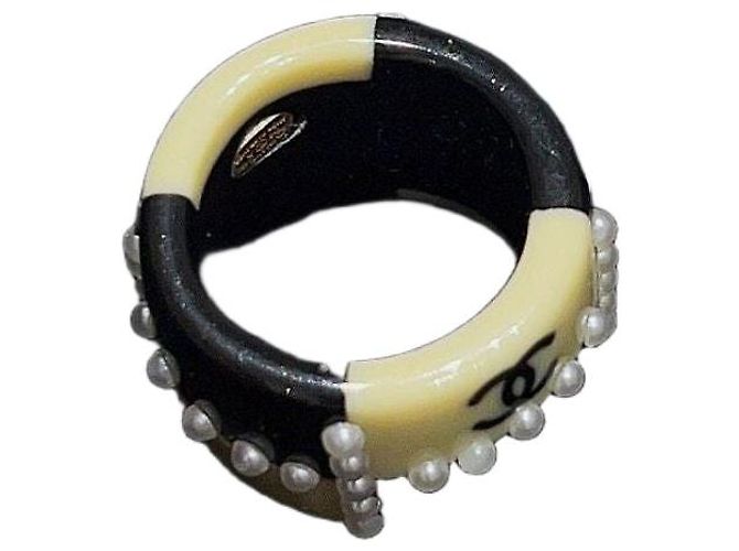 Anelli Chanel in Plastica Multicolore