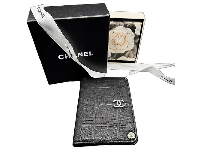 Chanel Black Quilted Leather Wallet