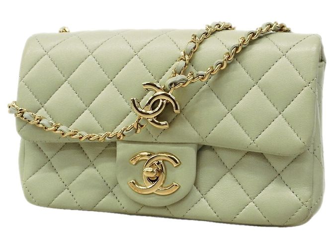 Timeless Borsa a spalla Mini Matelassé con catena Chanel Verde