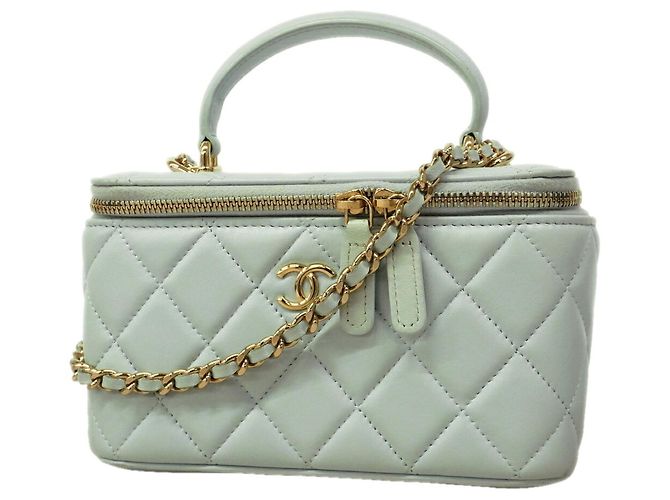 Borsa a tracolla con catena Chanel Matelassé Blu chiaro