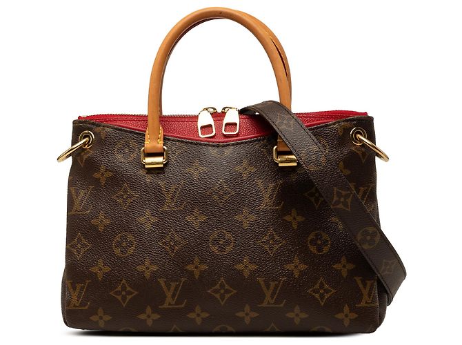 Louis Vuitton Brown Monogram Pallas BB Marrom
