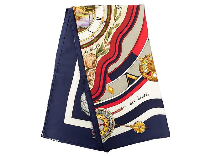 Lenço de seda Hermès White Parmi Les Fleurs Je Compte Les Heures 90 Branco