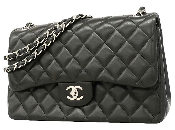 Borsa a tracolla Chanel in pelle d'agnello nera Nero