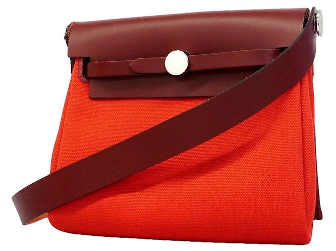 Hermès Hermes Schultertasche Herbag Zip PM Rot