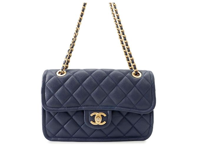 Borsa a tracolla con catena Chanel Matelassé Blu navy
